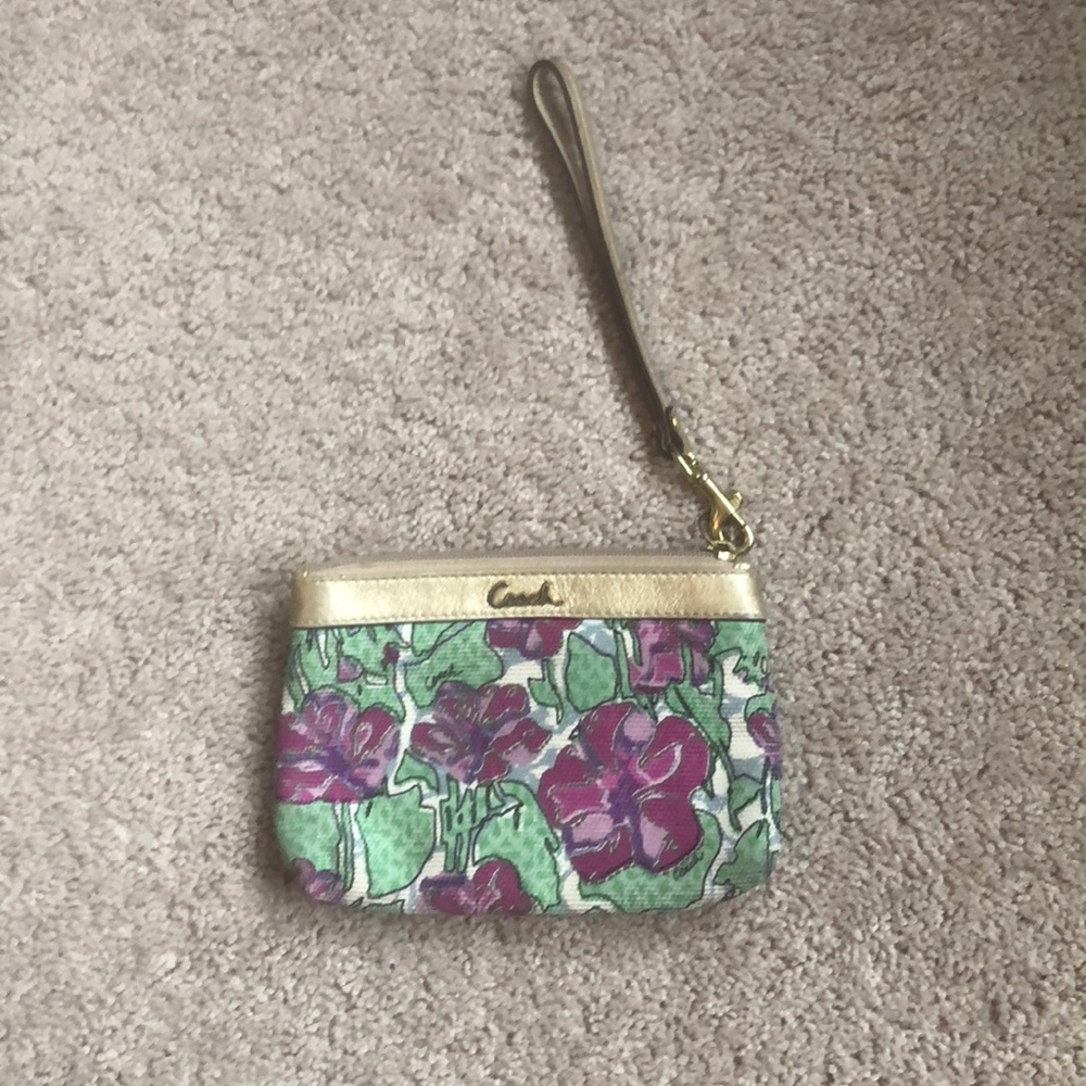 Coach poppy print wristlet